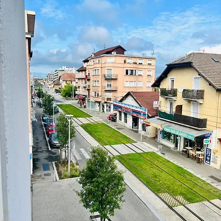 Grand Aux Portes De Geneve Ambilly